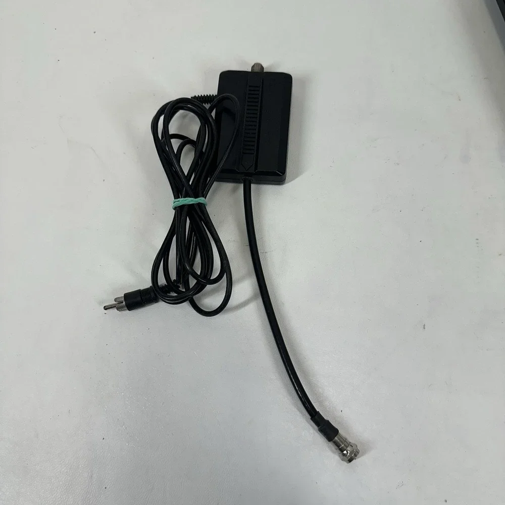 Sega Genesis 16-Bit Model No. 1601 Console w/ One Controller & Cords - TESTED
